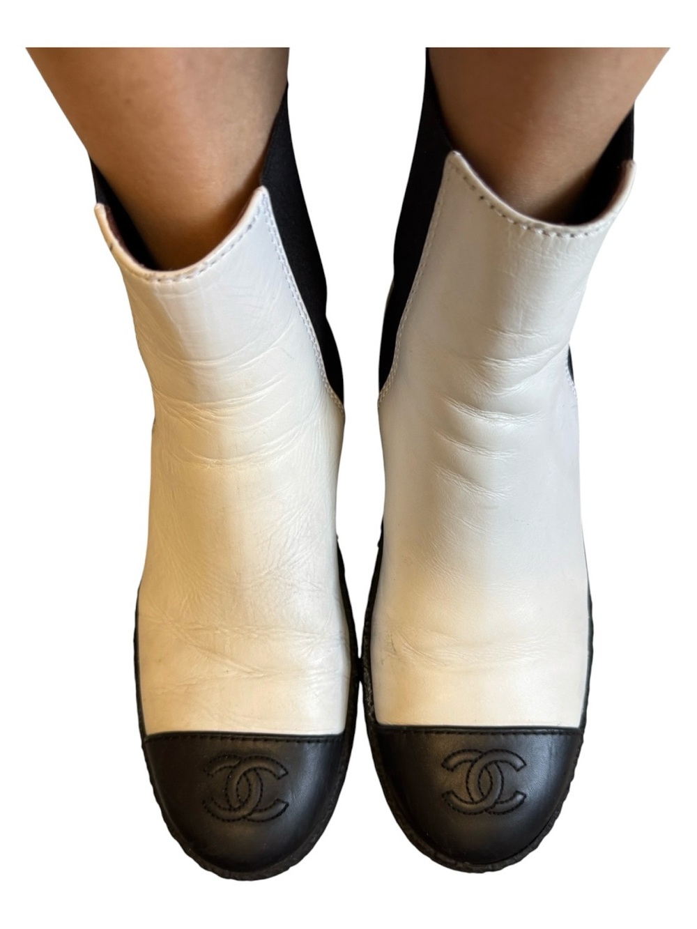 Chanel white black CC logo boots Turnlock 38.5